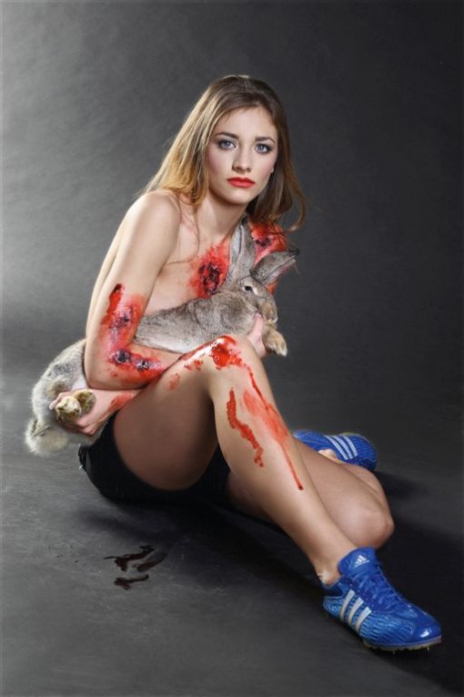 Kristina Vilk, Globus, autor fotografije Boris �tajduhar 3 [ 53.42 Kb ]
