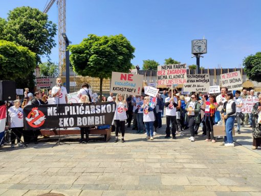 prosvjed protiv mega klaonice [ 719.61 Kb ]