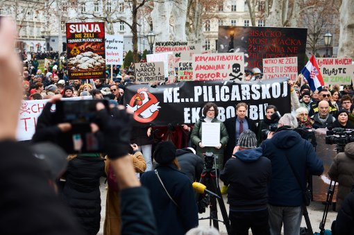 Prosvjed protiv megafarmi [ 960.57 Kb ]