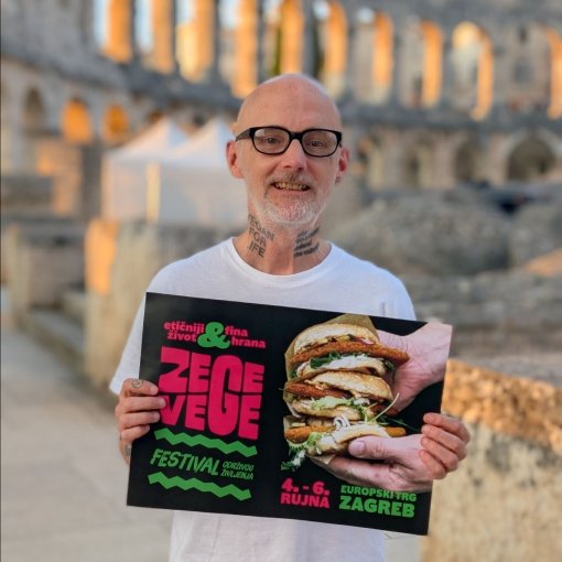 moby zegevege [ 133.93 Kb ]