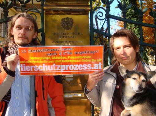 Prosvjed za austrijske aktiviste u Ljubljani 2 [ 129.24 Kb ]